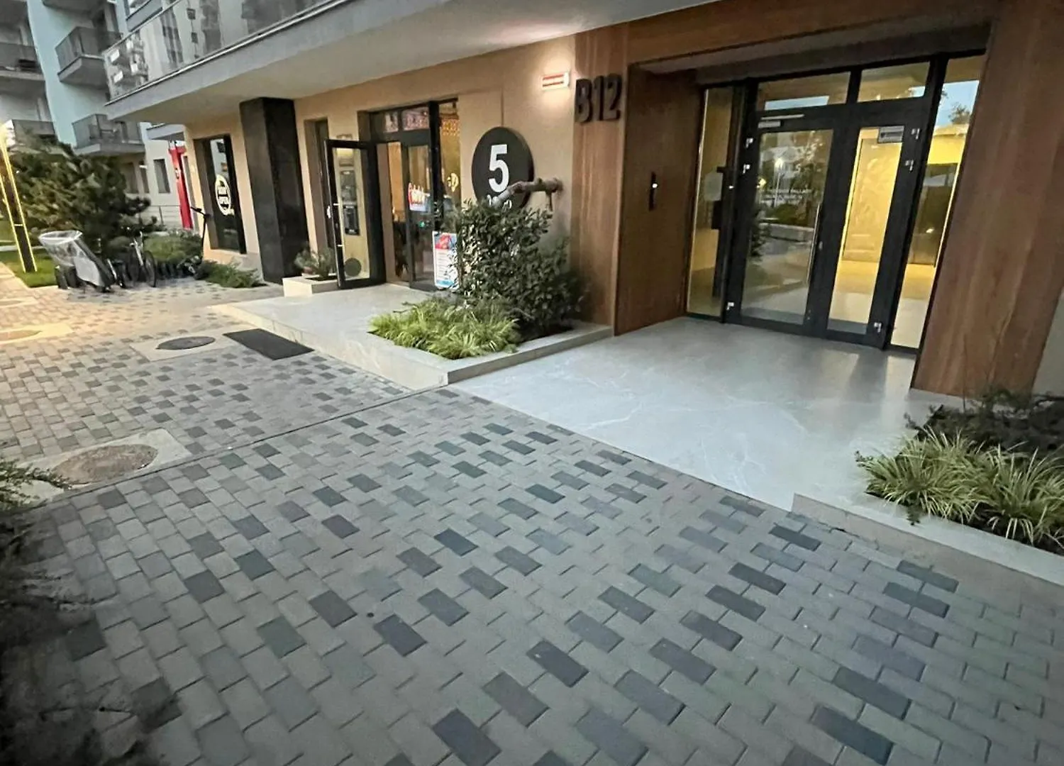 Hils Pallady - Amy Apartment Bükreş